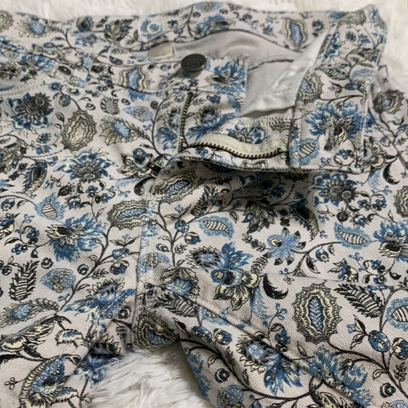 Loft Modern Crop White Paisley Jeans - Picture 10 of 13